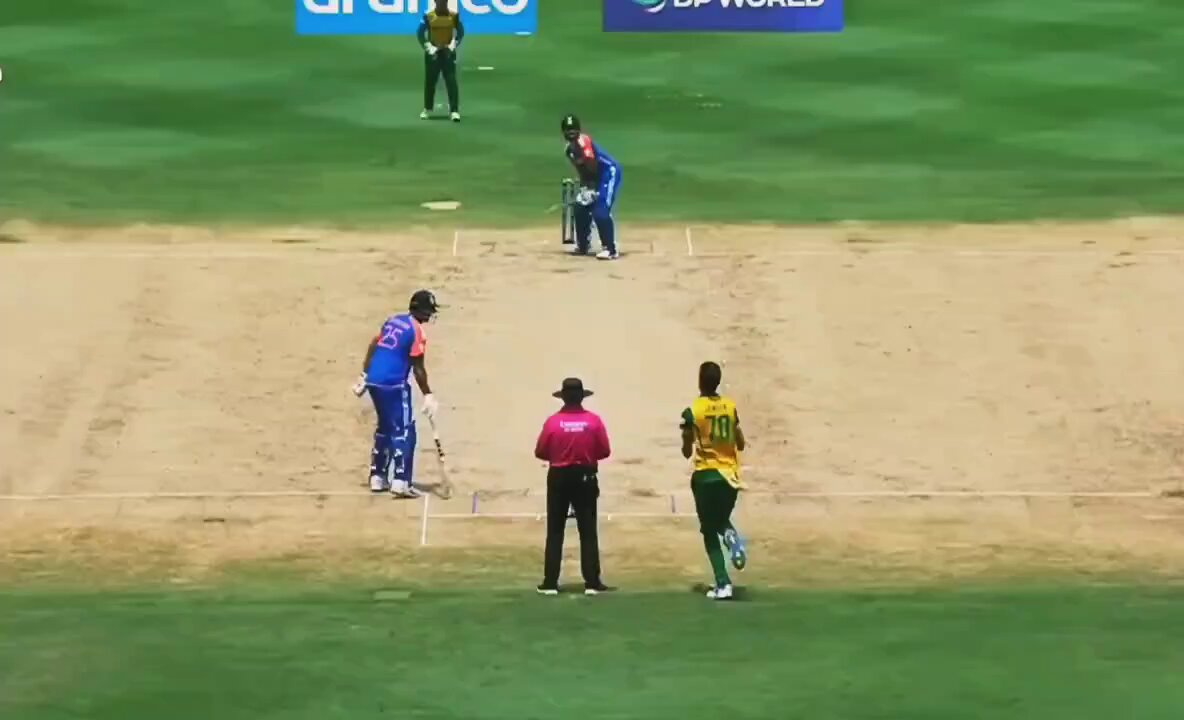 Virat Kohli last sixes in Picture