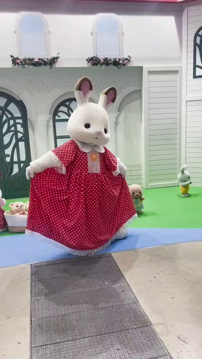 さや シルバニアファミリーのお洋服 女の子服 スノードロップ レッド さや様専用 シルバニアファミリーのお洋服 女の子服 スノー