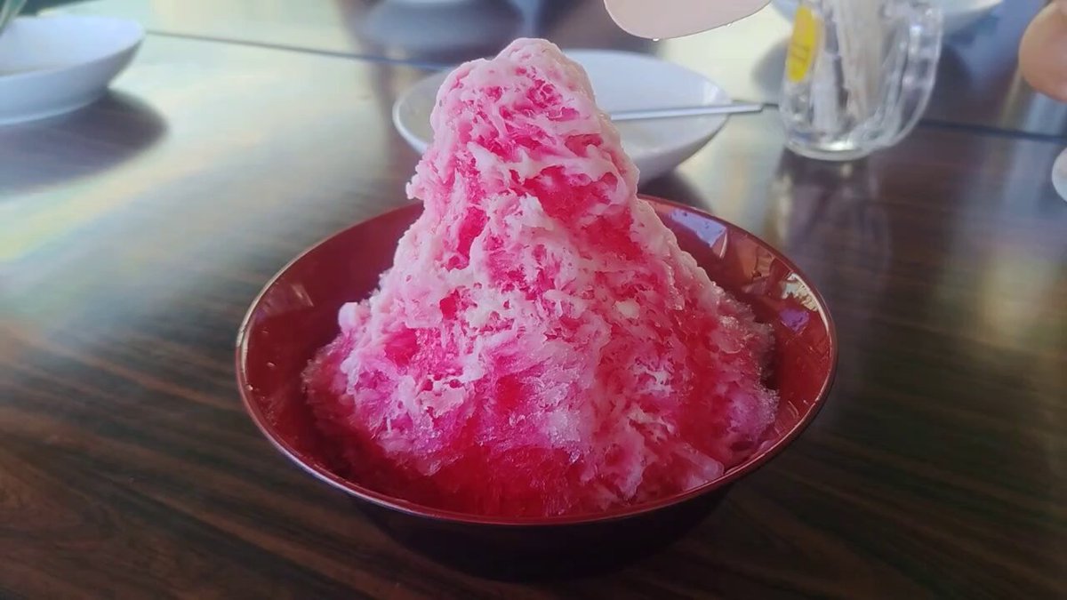 ヘ゜）ノ (@pe36) / X