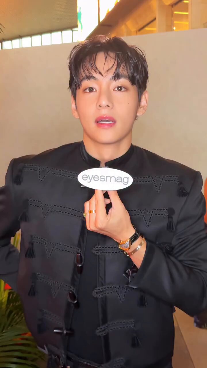 리온‪‪‪‪❤︎‬뷔‪‪❤︎‬정국*° 하루 차이라서 가능했다…뷔X정국, 힙한 커플 삭발