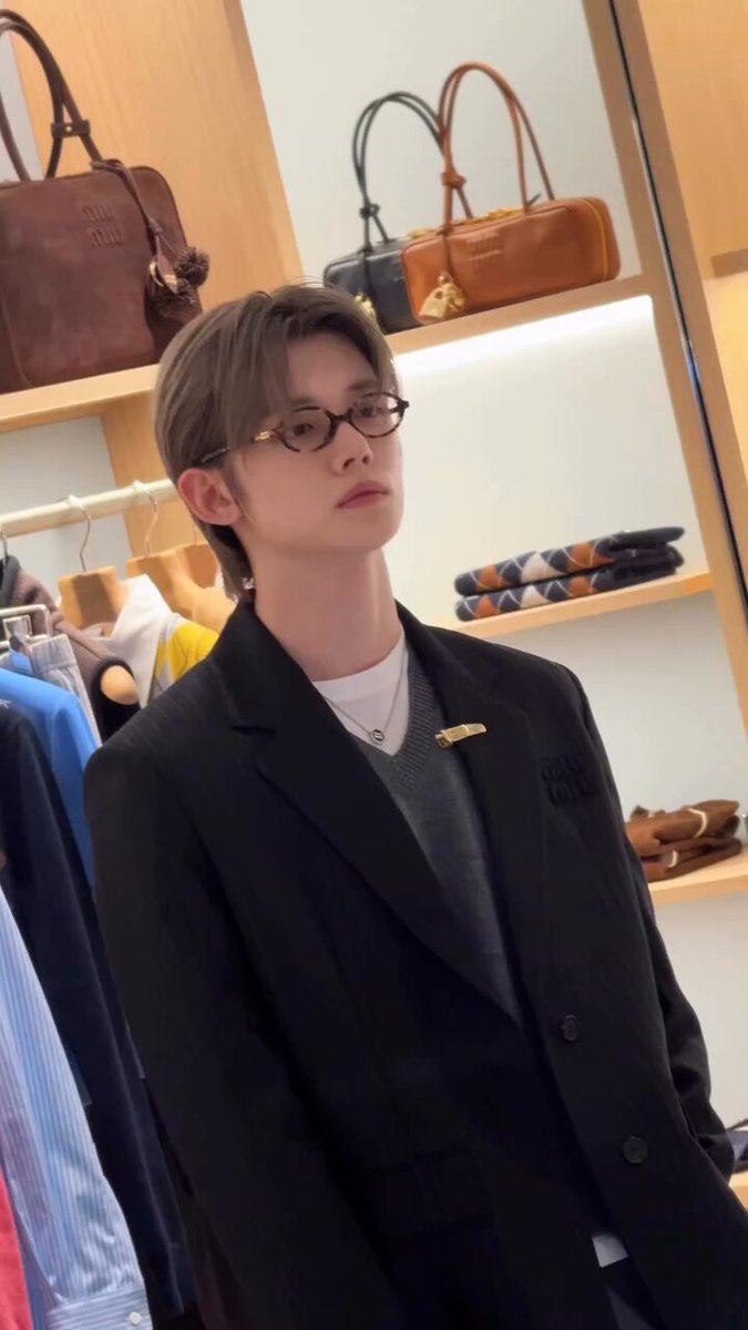 𝑱𝑱𝑼𝑵𝒀 ⟡.·*. (@yeonjunholic913) / X