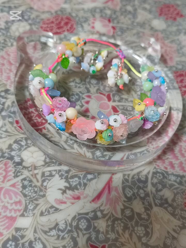 【ゆきゆっきー❄️様】1216.天然石　琉球ガラス　桜　じゃれ猫　レジン　チャーム ゆきゆっきー❄️様】1216.天然石 琉球ガラス 桜 じゃれ猫