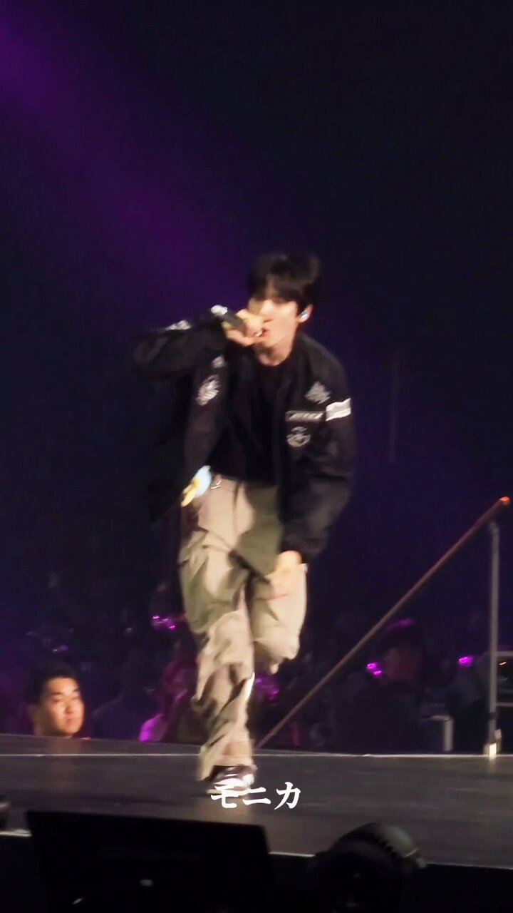 ATEEZ オリジナルマルチオイル2025 YUNHOユノ　未開封新品　FC限定 YUNHO】ユノ ATEEZオリジナルマルチオイル 限定サテンフリル巾着