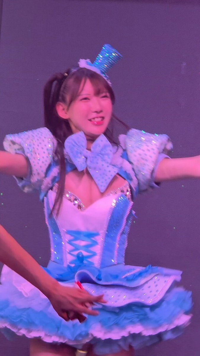 あんず☆〃 あんず🍒@63Angel(旧バーレスク東京) (@Anzu_burlesque) / X