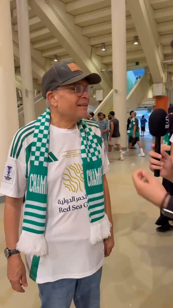 جماهير الاهلي لعكاظ نادينا فريق ثقيل لايستسلم ،الليلة أثبت بأن روح الأهلي لاتموت.. رغم أخطاء الدفاع وثلاثية الهلال.. بلال أعظم. نواف المري 