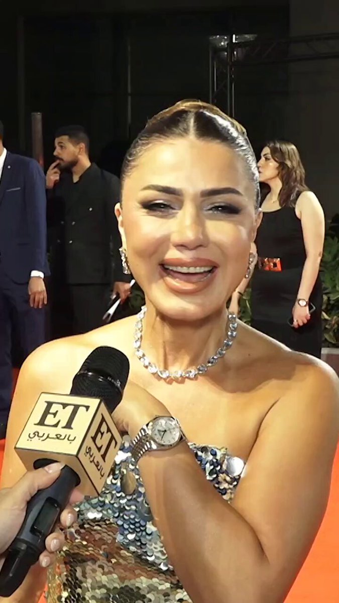 في لقائها مع ET بالعربي.. نجلاء بدر تكشف عن أسباب لجوئها لعملية شد وجه جراحية، كما عثرت على خاتمها المفقود الذي يحمل نقشاً يُشبه ختم الرسول 