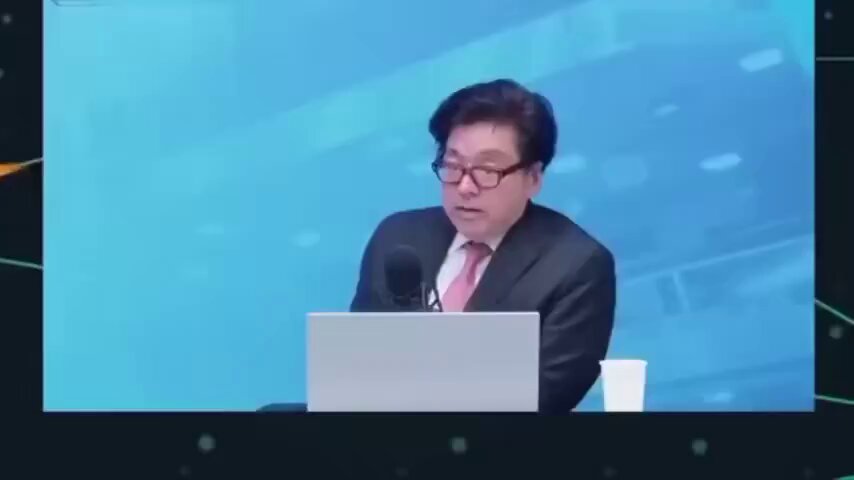 🟠BTC-ARCHIVE: "Tom Lee: Il Bitcoin è un attivo da 2 trilioni di dollari e non tornerà a zero"