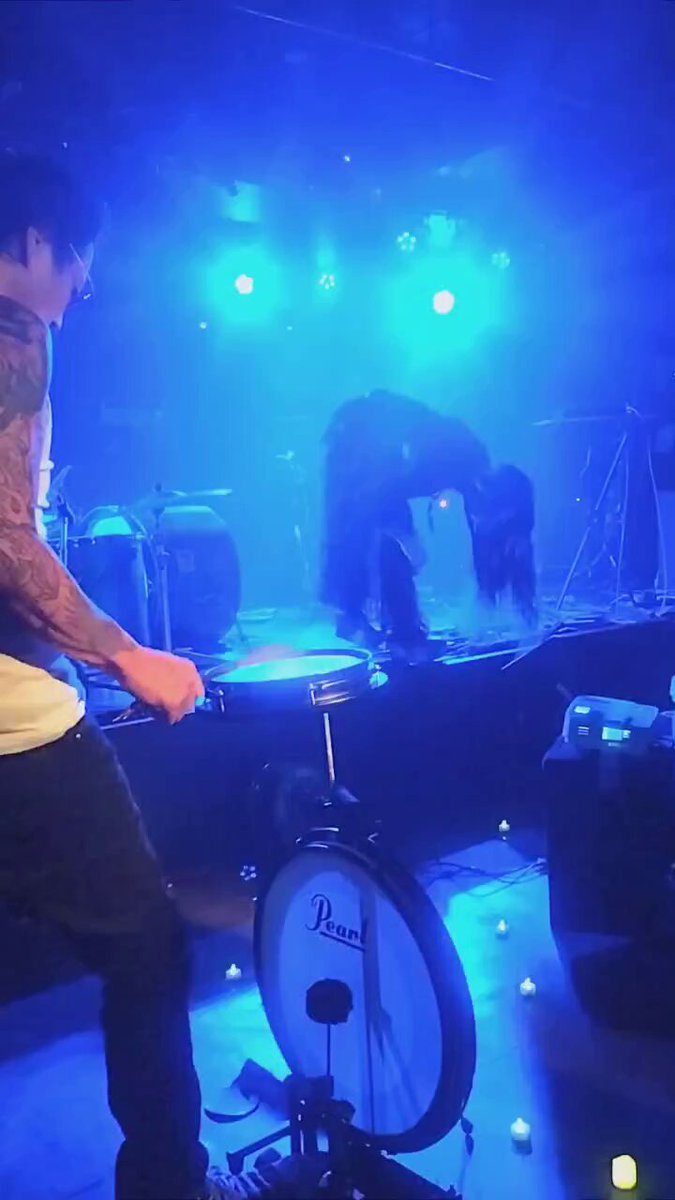 こ*ご様 D≒SIRE　xxxBLUE 限定CD 　名古屋ライブ限定　V.I.P maxresdefault.jpg