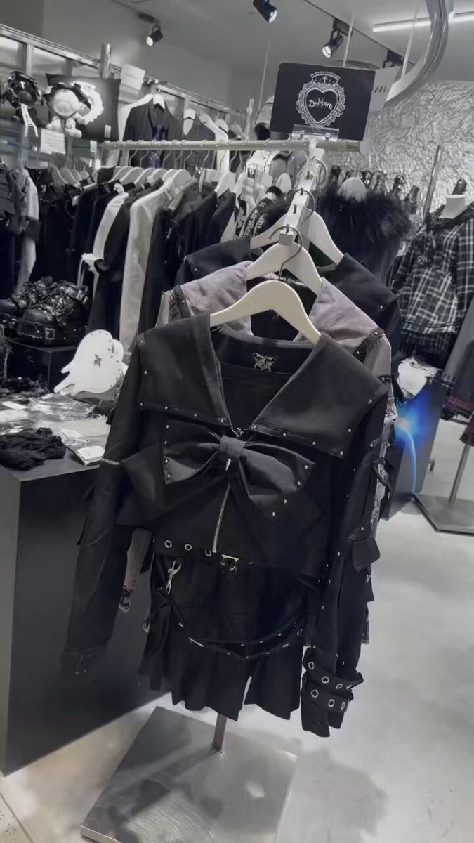 【大人気❢】ディムモアール様プレゼントオススメ品♡ 0e39b5b240a355fbd7e985c2e2b8fe