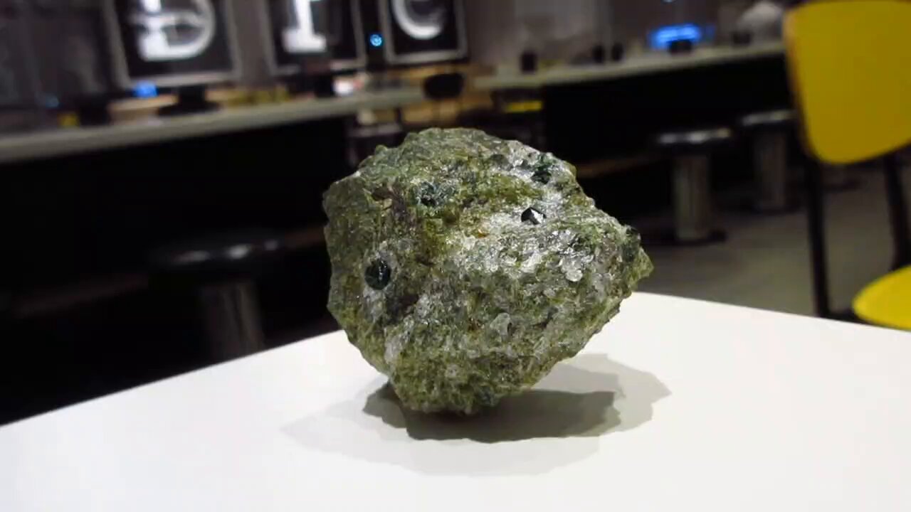 A life with minerals on X: 