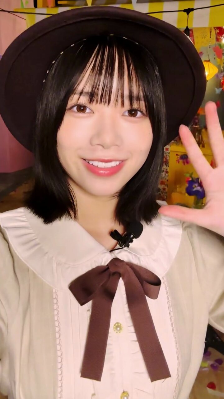 日向坂46 山口陽世 サイン入りチェキ 扇子 ユニゾンエアー ユニエア UNI'S ON AIR（ユニゾンエアー）櫻坂46・日向坂46応援［公式