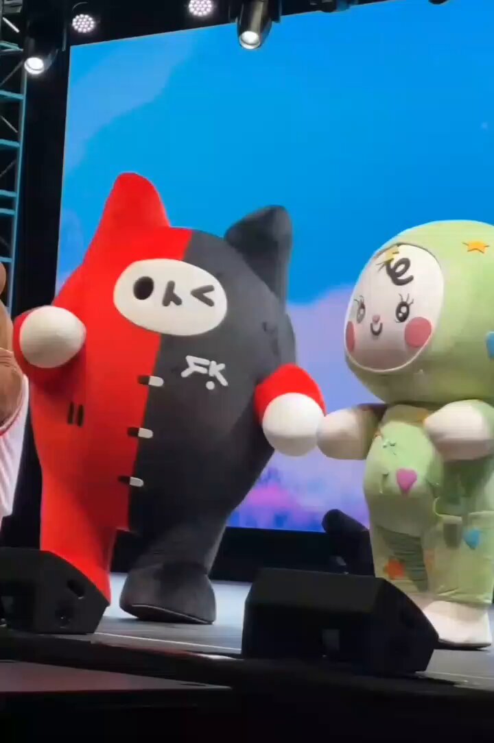 𝖸𝗎𝗓𝗎 𝖬𝗎𝗆𝗎.ᐟ 𝖠𝗋𝖳𝗋𝖾𝗇𝖽𝗌 (slow) (@yuzumumu_)