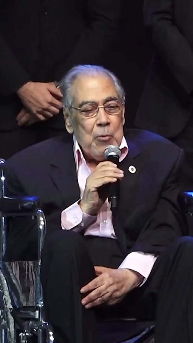 "بشكر الناس اللي فكروا أنهم يكرمونا واحنا عايشين" صبري عبد المنعم يعلق على تكريمه في مهرجان المهن التمثيلية 