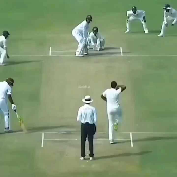 Jadeja put all his aura Picture