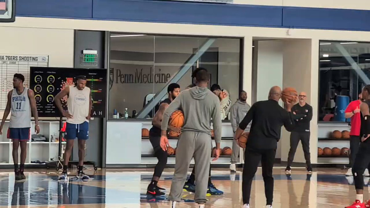 Joel Embiid picking on some 1-on-1 mismatches after practice. 
