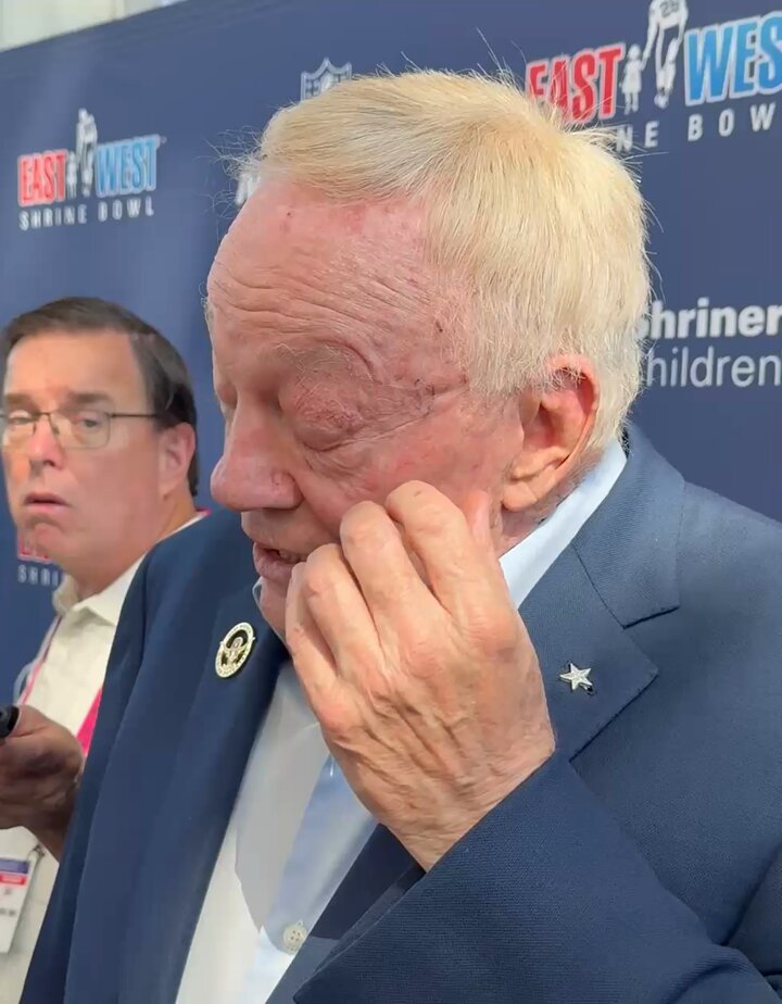 Cowboys owner Jerry Jones on Washington losing last night: “It just reminded me that we are still in it. … The last thing I’m thinking about is in any way being out of the (playoff) hunt.” 