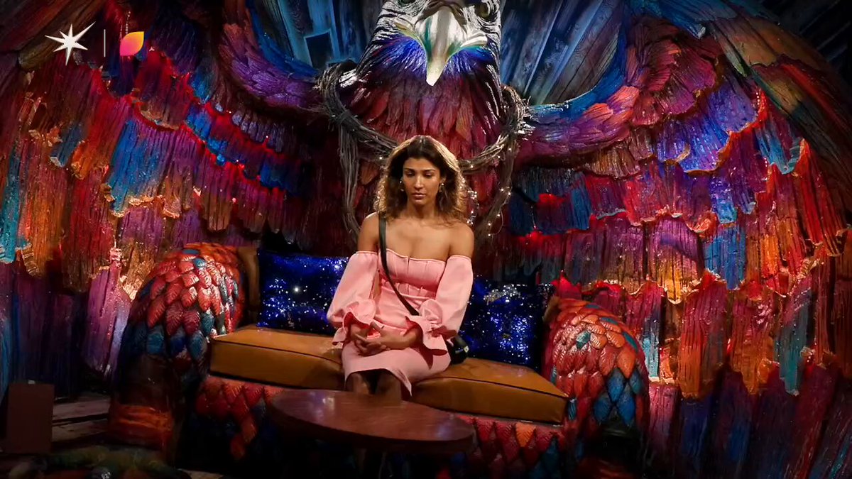 Bigg Boss ne Nehal ko Picture