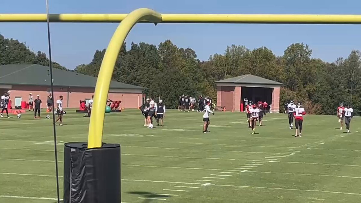 #Falcons LT Jake Matthews  (ankle) is back at practice today. Missed last two days. 