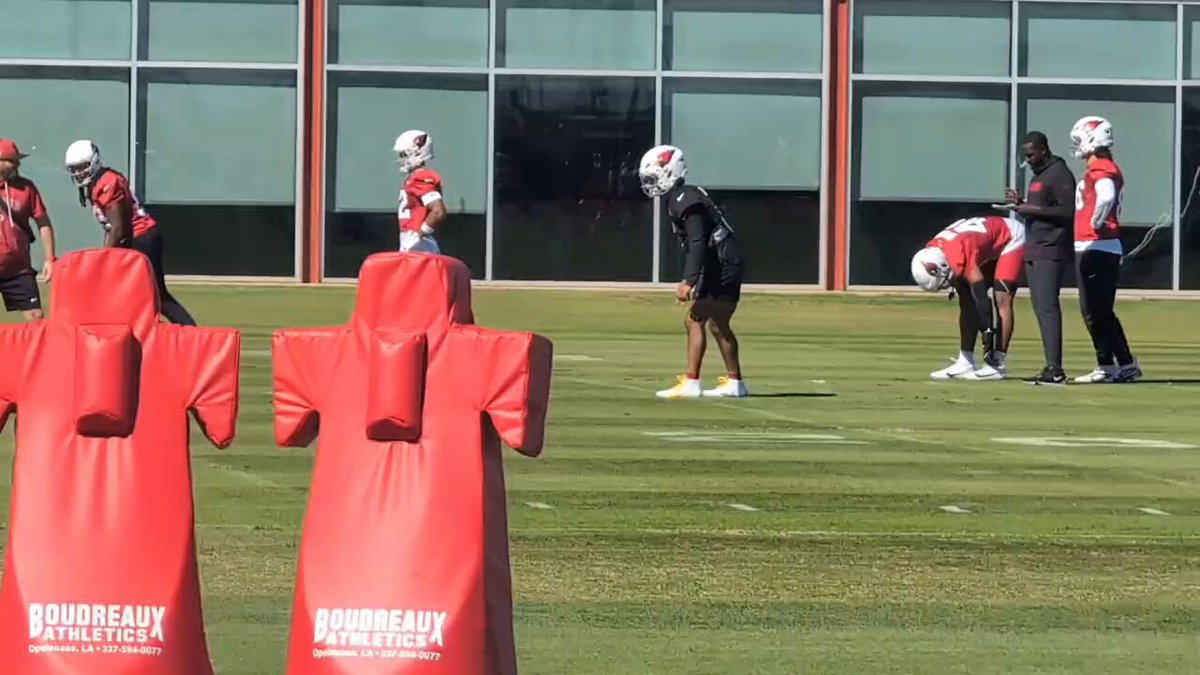 #AZCardinals QB Update Desk:

Kyler Murray throwing to prax squad WR's in final prax before #GBvsAZ 