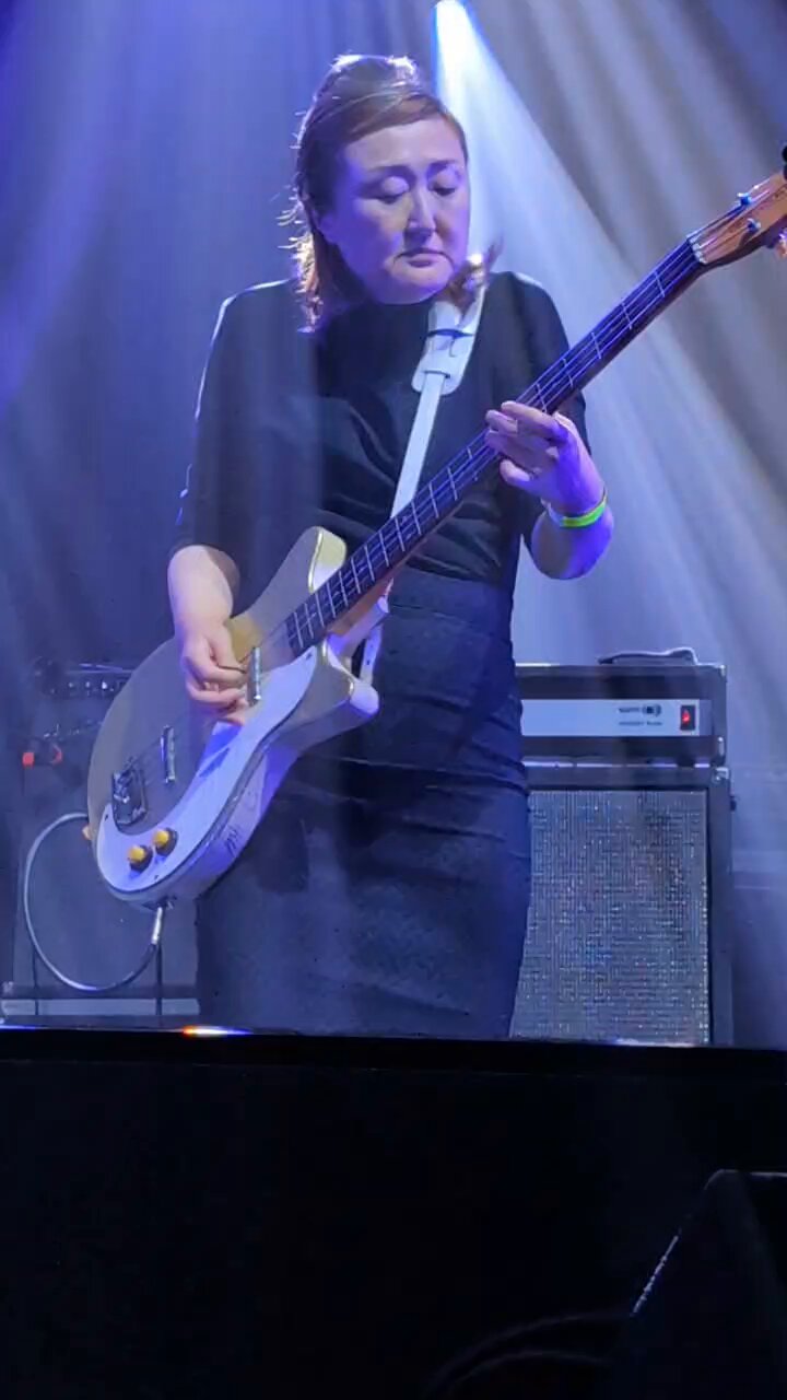 すーさん Ufaucet 28 Inch Undermount Kitchen Sink Black, 28x18