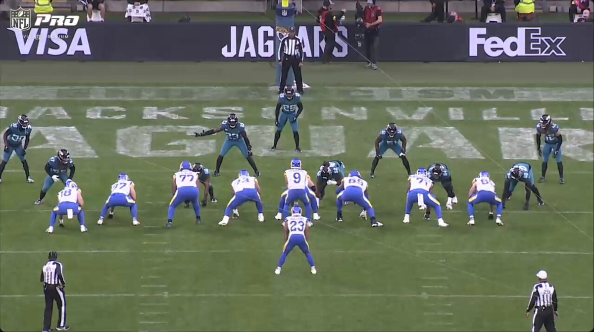 Matthew Stafford's no-look TD pass to Konata Mumpfield. Watch him use his eyes to redirect & hold the safety (29) and create the window to hit Mumpfield 