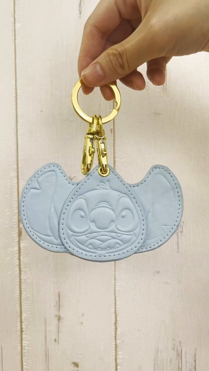 ディズニー 塔の上のラプンツェル オリジナルチャームセット　非売品 ラプンツェル オリジナルチャーム ポイント交換に登場  ／   『塔の上