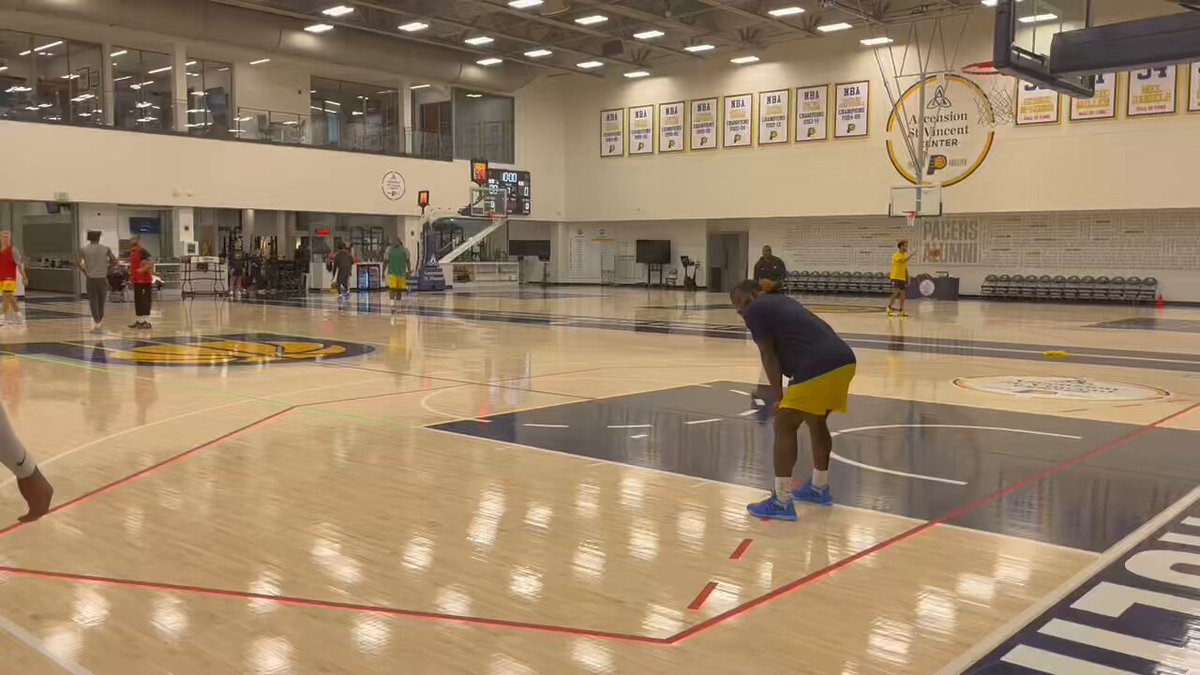 Almost time…@BennMathurin working on contested 3’s today after @Pacers practice. 