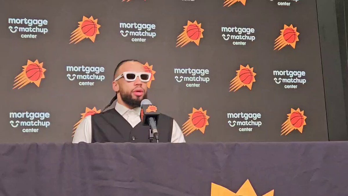 "The fans stuck with us."

Dillon Brooks after Suns comeback win, admitting he 'shot it bad.'

1-of-8 from 3.

On defending DeMar DeRozan: "It was definitely a wear down effect." #Suns 