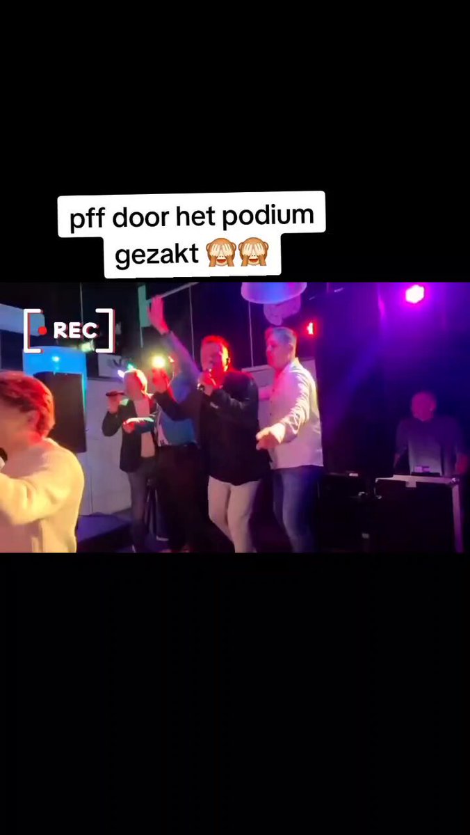 Podium ingestort tijdens evenement in Dinxperlo