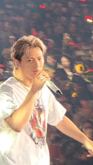 Twitterのコスプレ動画1