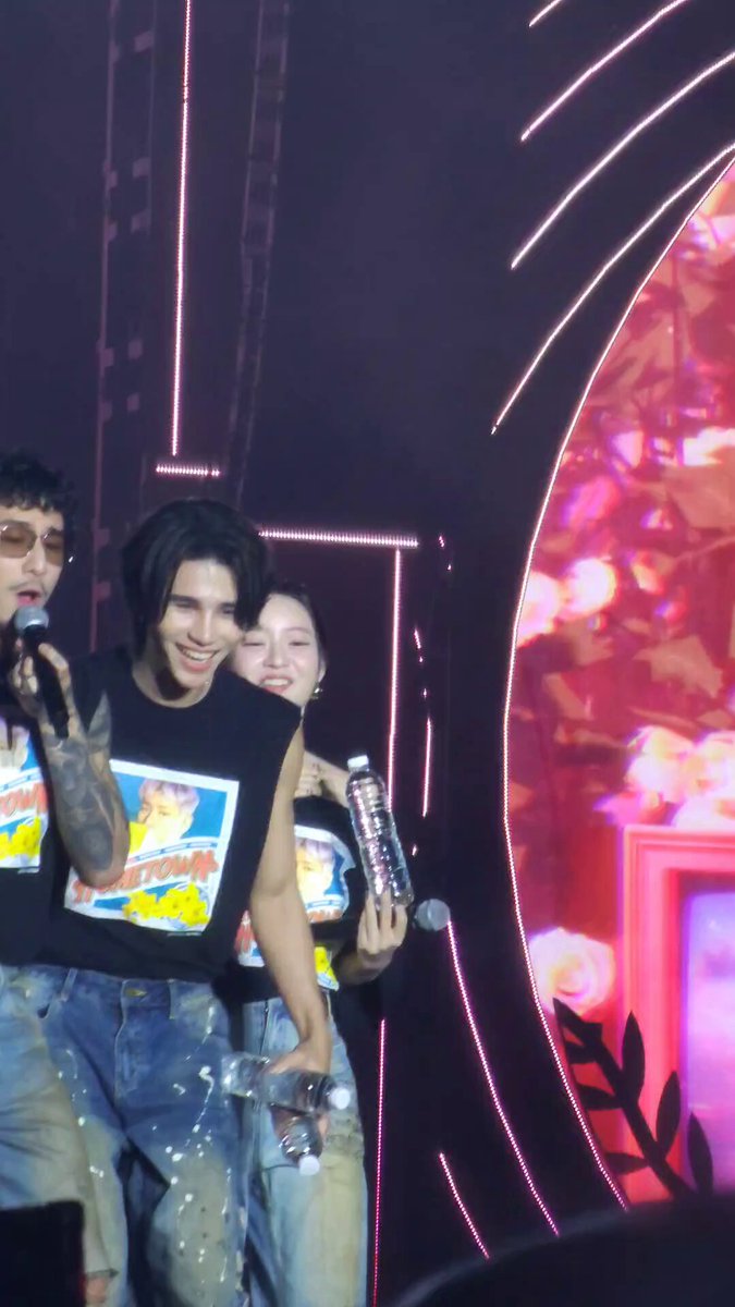 this is so wholesome. 🥹 Thai amazing artists jamming to GOT7's