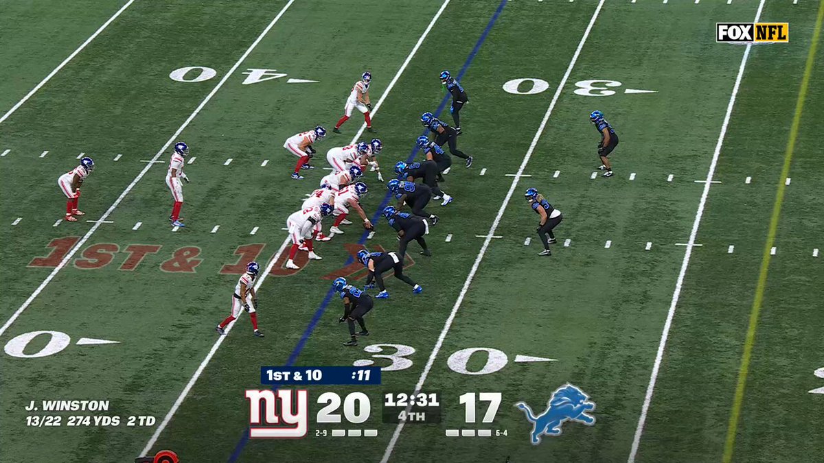 A TRICK PLAY AND THAT'S A JAMEIS WINSTON RECEIVING TD 🤯

📺 FOX 