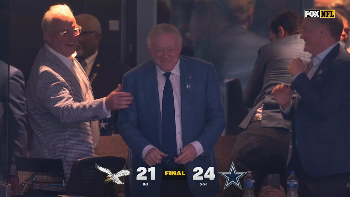 All smiles from Jerry Jones after the Cowboys comeback win against the Eagles! 