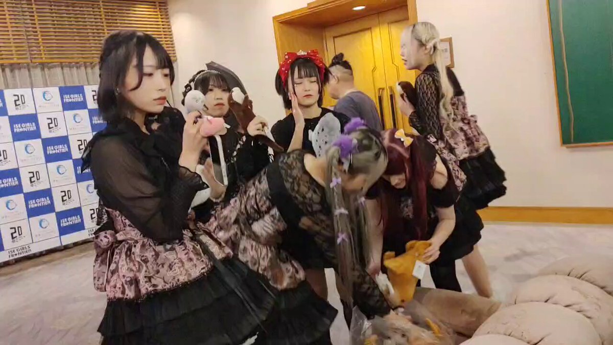 FOR-Z tomonyan 星羅ともか ともにゃん🧡🐾 (@Tomo_Nyan_Desu) / Posts / X