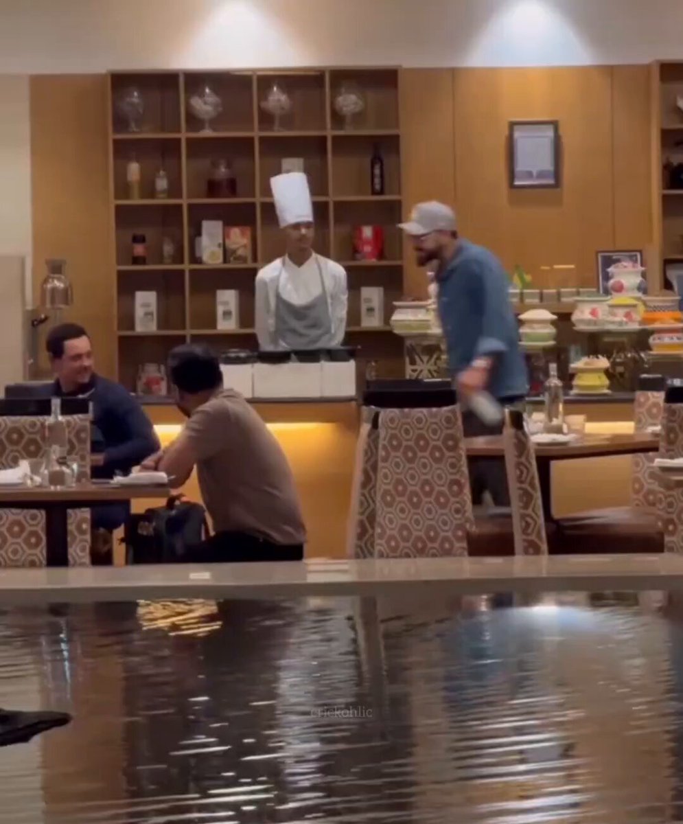 Virat Kohli meeting Dale Steyn Picture