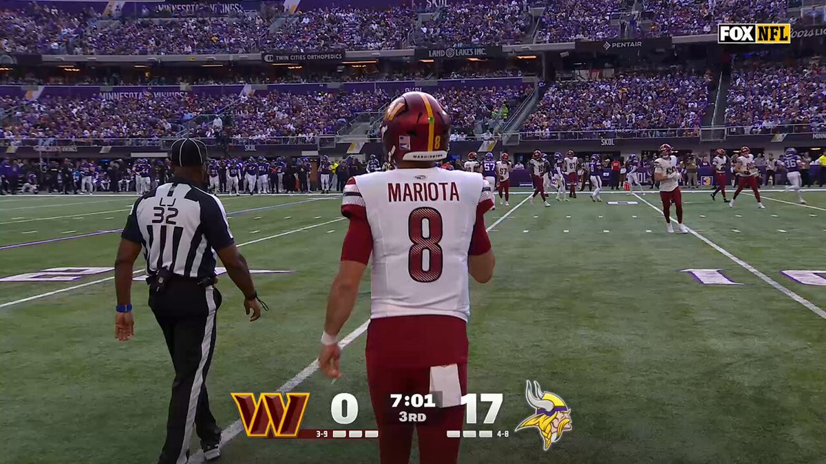 Marcus Mariota is now in at QB for Washington.

📺: FOX 