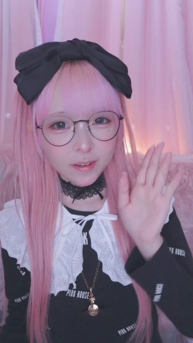 もこちゃん　 もこ@12/27ﾌﾘﾏ原宿 (@m402u) / Posts / X