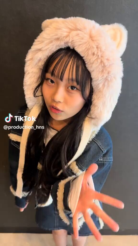 TikTokのせてもらったよ✮*｡ﾟ動くももちゃんもみてね🍑