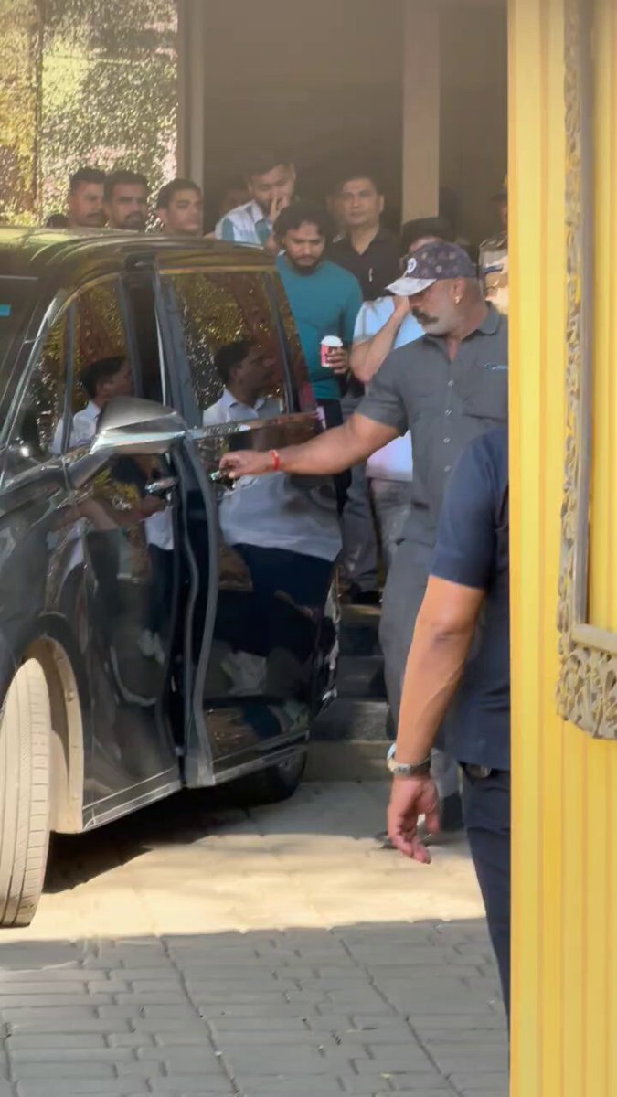 #Yash is a force on Picture