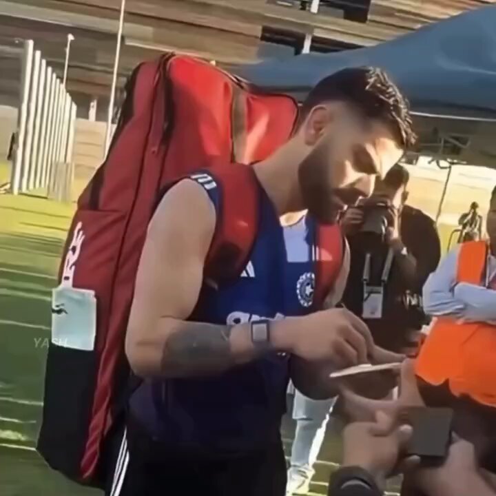 The way he is calling Picture