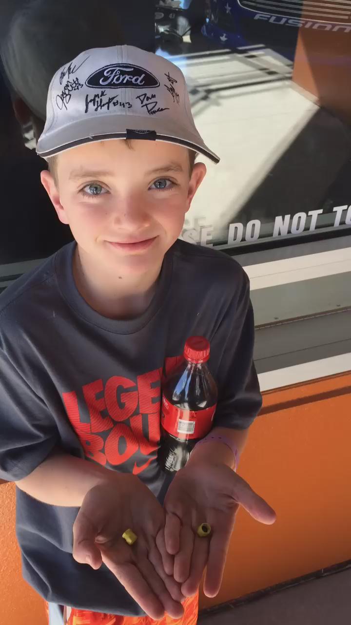 Happy birthday to my son Payton!  Thanks to the crew of the car for making his day! 