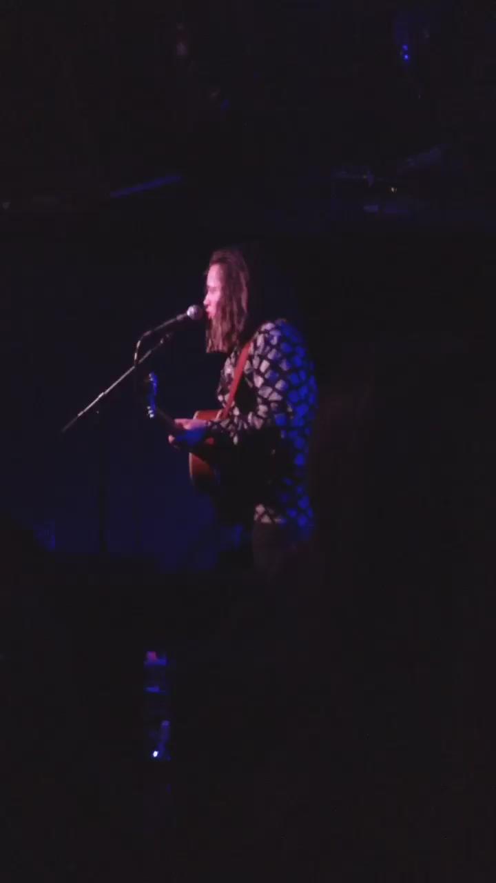 HERE HAVE A VIDEO OF LUKE FRIEND WISHING ME A HAPPY BIRTHDAY ON STAGE ON WEDNESDAY 