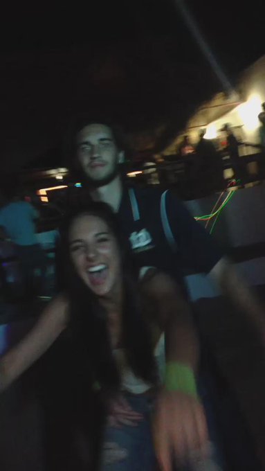 #RememberingHighSchool http://t.co/sCsjlHwwAL<a href="/tag/rememberinghighschool"class="tags">#RememberingHighSchool</a>