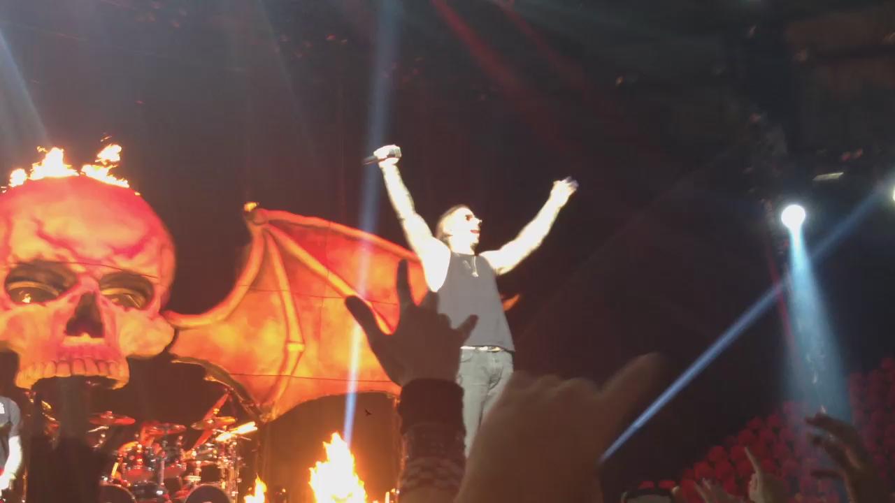 Happy birthday M.Shadows 