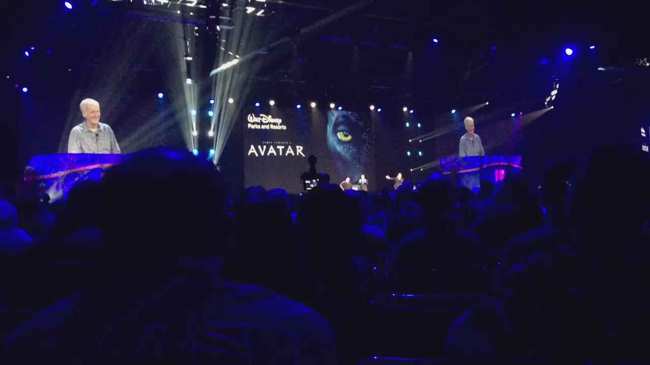 Just sang Happy Birthday to James Cameron!!! 