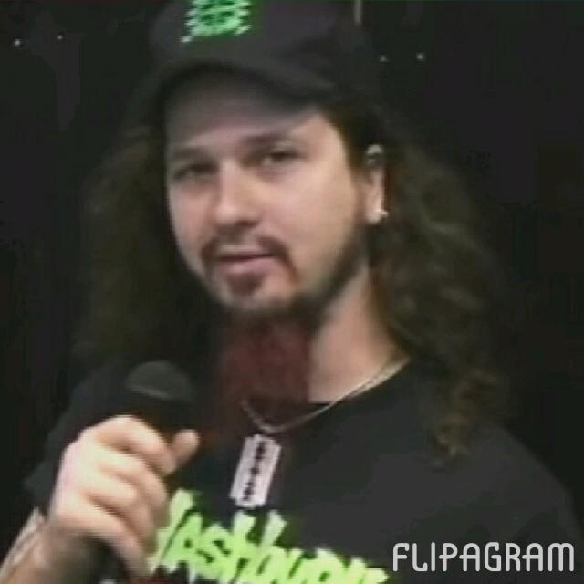 Happy Birthday to the best DIMEBAG DARRELL and Robert Plant! 