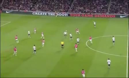 Happy birthday David Bentley! The most memorable moment of his career, bar none... 