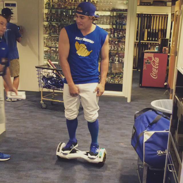 Kike Hernandez From The La Dodgers Twerking Is My New Obsession