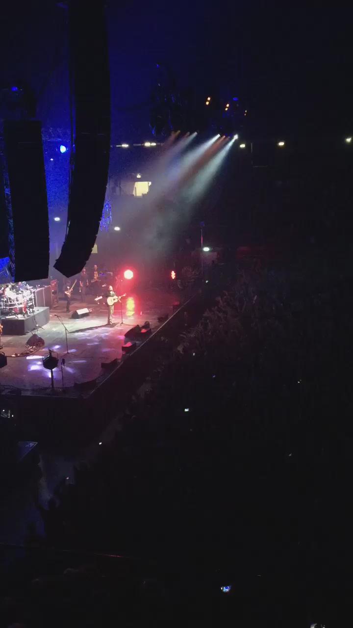 Happy Birthday to the baddest drummer in all the land, Carter Beauford! (video from Florence show, w/a swear) 
