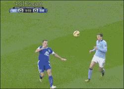 Happy Birthday Darron Gibson! The man who turned into Ronaldinho against Man City... 

